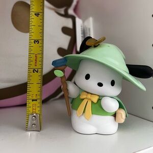 Miniso Pochacco figurine